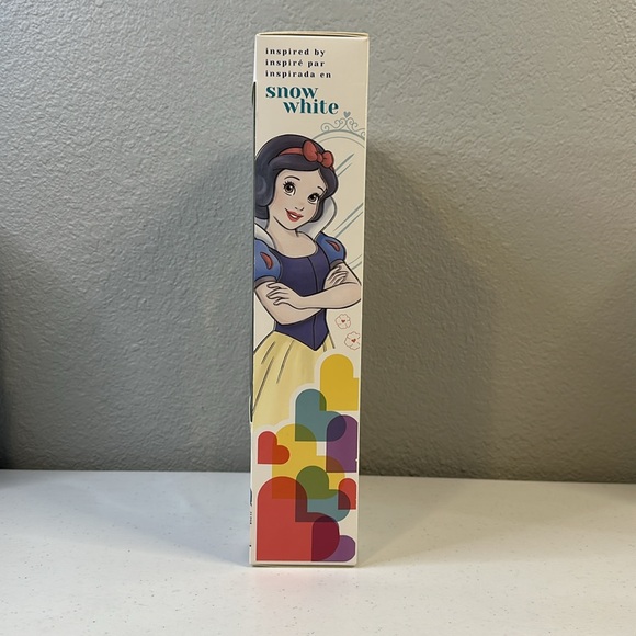 NIB Disney Ily 4EVER Inspired by Snow White Dog Accessory Pack - Picture 3 of 5
